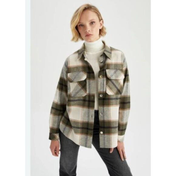 Zara Shacket Women S Green Plaid Flannel Shirt Jacket Relaxed Fit Wool Blend NEW